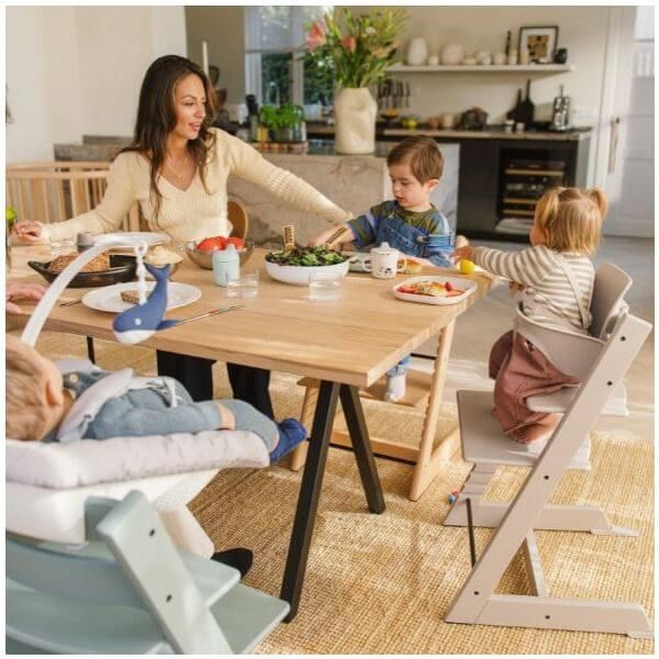 Chaise Haute TRIPP TRAPP + Set bébé v2 - Gris Cachemire