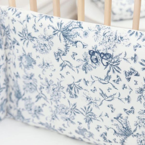 Reversible Bed Bumper - Toile de Jouy Blue