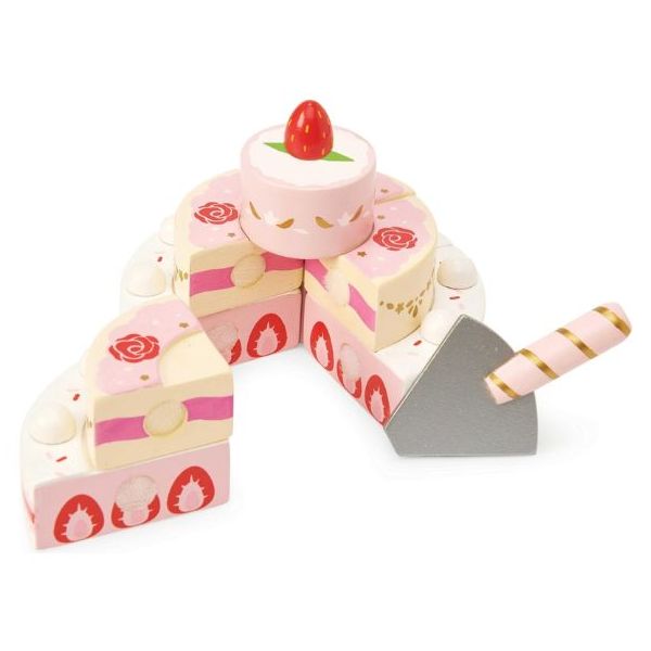 Gâteau de mariage à la fraise en bois
