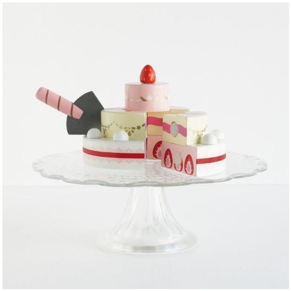 Gâteau de mariage à la fraise en bois