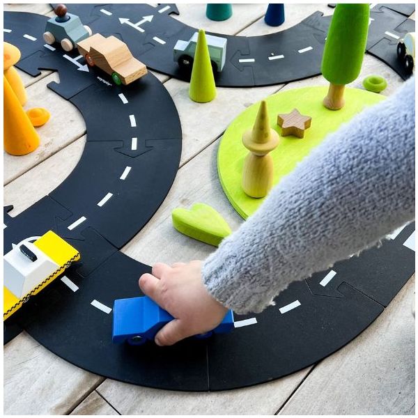 Flexible & Waterproof Toy Car Road - Car Included - Highway (24 pieces)