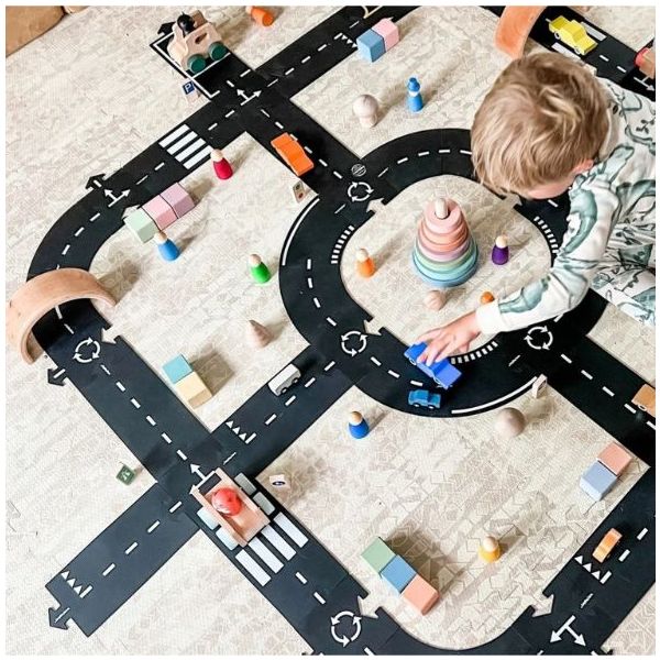 Flexible & Waterproof Toy Car Road - Car Included - Highway (24 pieces)