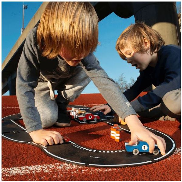 Flexible & Waterproof Toy Car Road - Grand Prix (24 pieces)