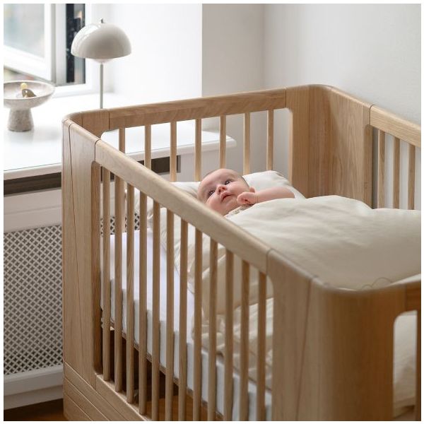 Nature Convertible Crib 2.0 - Oak