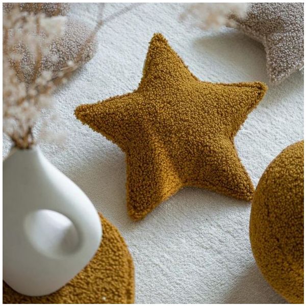 Coussin étoile en bouclette - Caramel