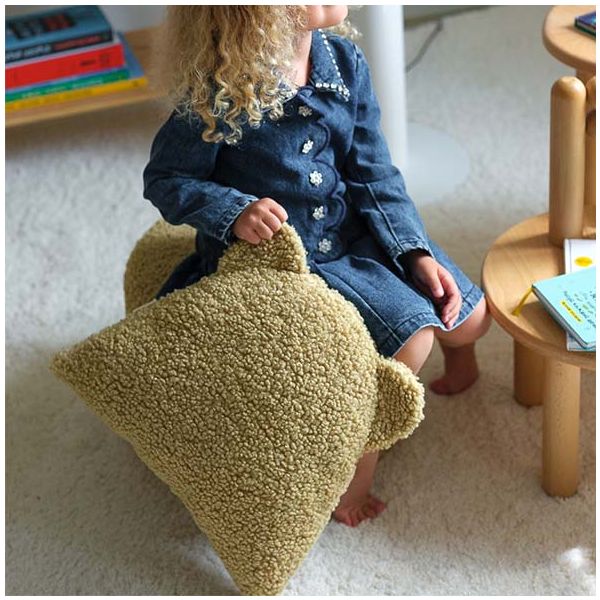 Coussin ours en bouclette - Matcha