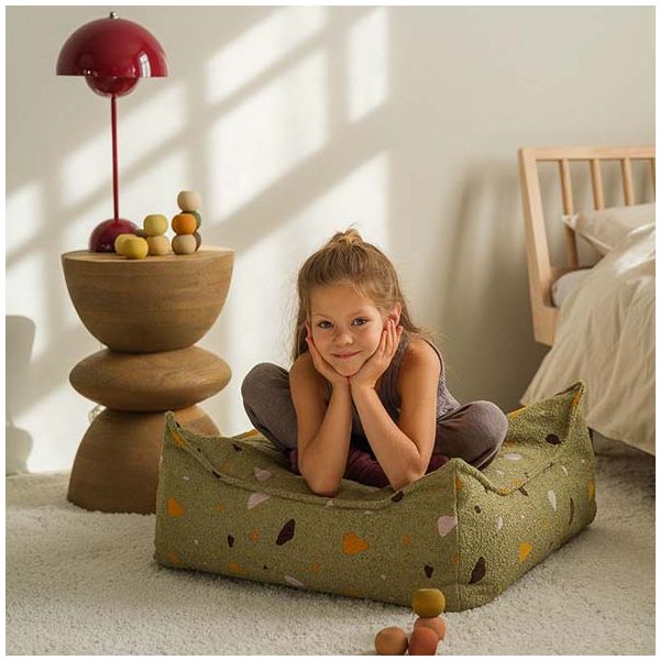 Pouf carré enfant en bouclette Ottoman - Terrazzo Moss