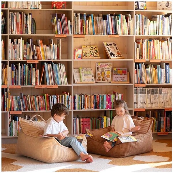 Pouf fauteuil enfant en velours côtelé - Beige