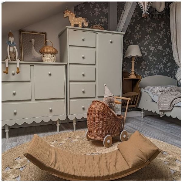 Armoire basse Babushka - Olive