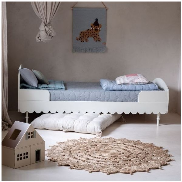 Babushka Single Bed 90 x 200 cm - White