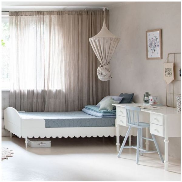Babushka Single Bed 90 x 200 cm - White