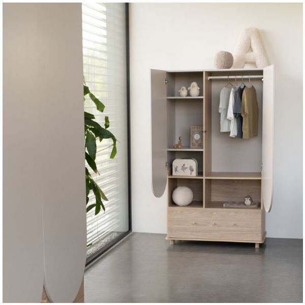 Bloom Wardrobe - Oak / Cashmere