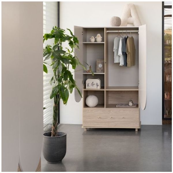 Bloom Wardrobe - Oak / Cashmere
