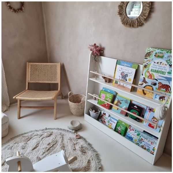 Bookworm Montessori Bookshelf - White
