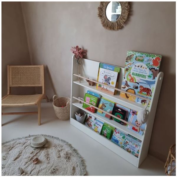 Bookworm Montessori Bookshelf - White