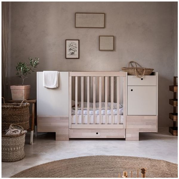 Smart Convertible Crib 80 x 120 cm with Integrated Changing Table - Beech / Sand Beige