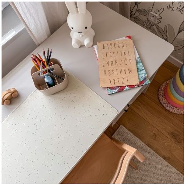 Vintage Desk - Cashmere - From Age 7