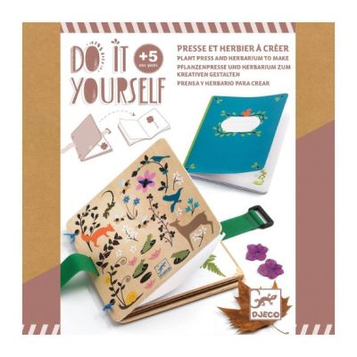 Presse à plantes et herbier - Botanique