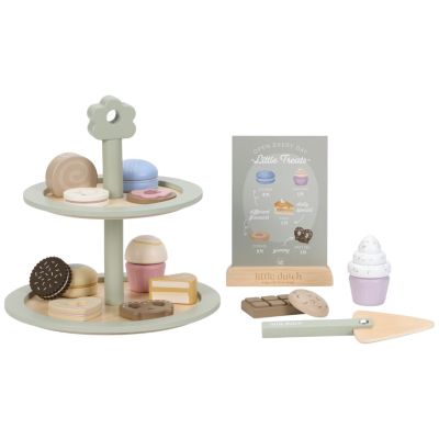 Display stand with pastries